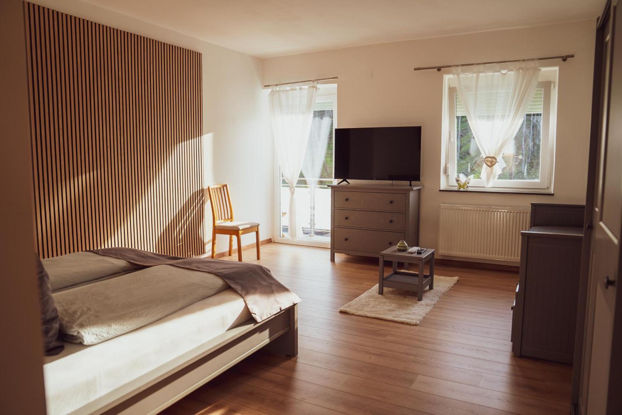 Claus Resch Appartements Leutschach Exterior photo